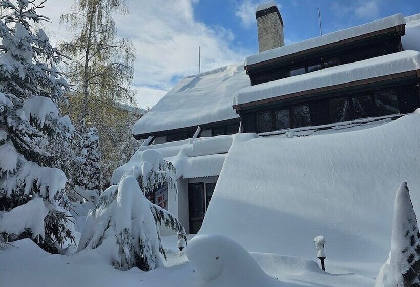 בית מלון כפרי Breza