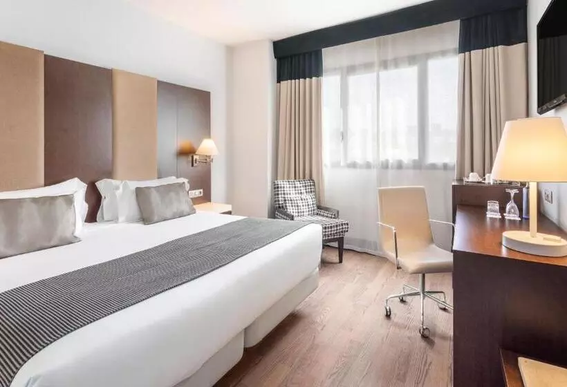 Hotel Catalonia El Retiro