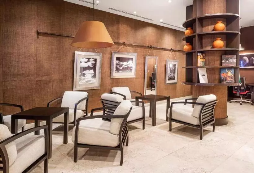 Hotel Catalonia El Retiro