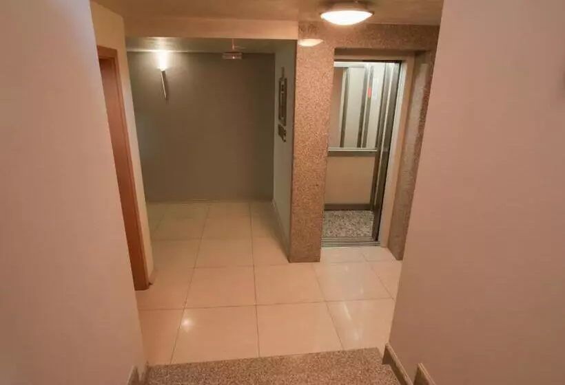 בית מלון כפרי Divesta   Self Check In