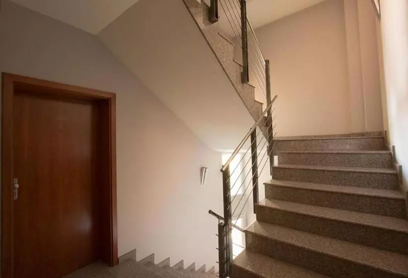 בית מלון כפרי Divesta   Self Check In