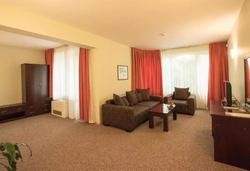 בית מלון כפרי Divesta   Self Check In