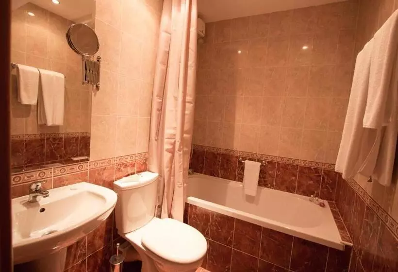 בית מלון כפרי Divesta   Self Check In