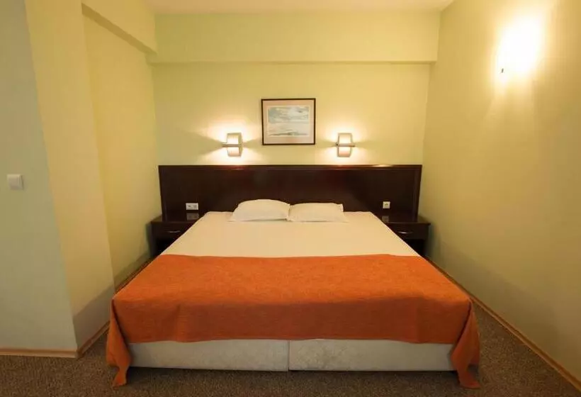 בית מלון כפרי Divesta   Self Check In