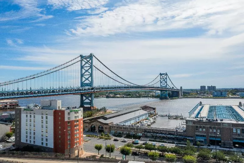 ホテル Holiday Inn Express Philadelphia Penn S Landing, An Ihg