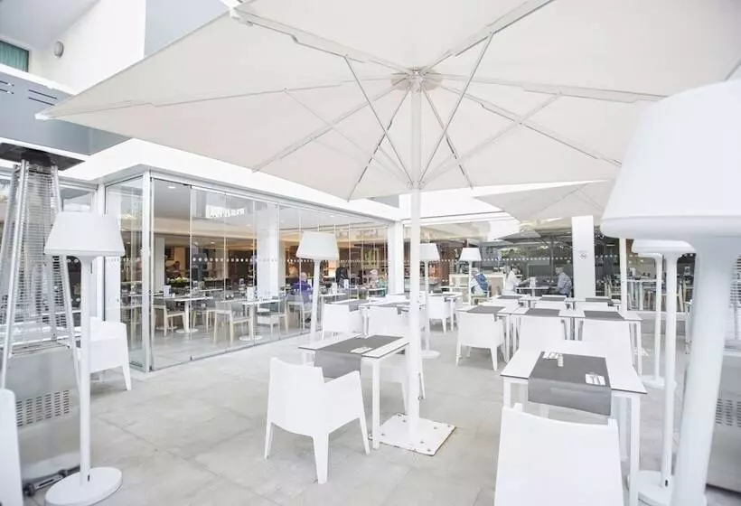 酒店 Akeah Broncemar