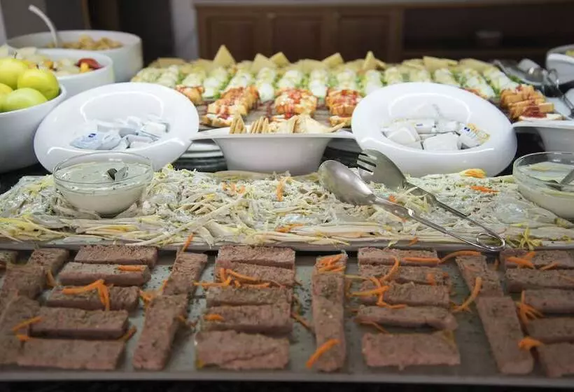 酒店 Akeah Broncemar