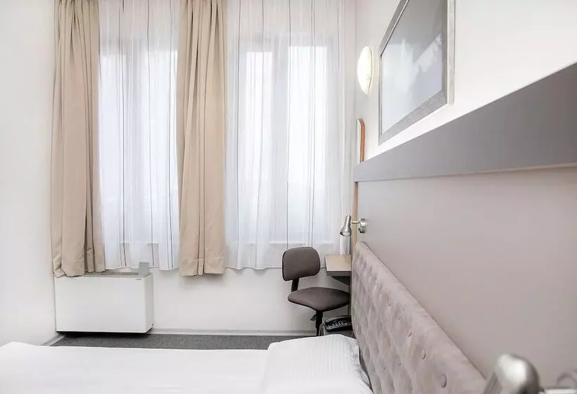 בית מלון כפרי Niky