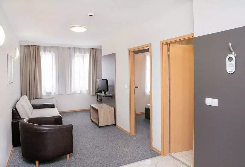 בית מלון כפרי Niky