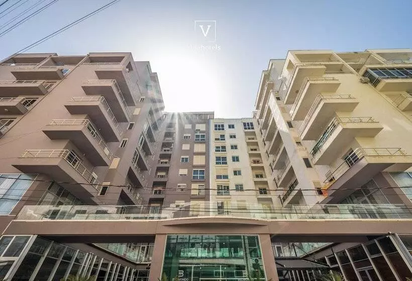 هتل Antalya   Beach Durres