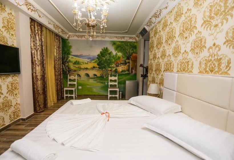 ホテル Antalya   Beach Durres