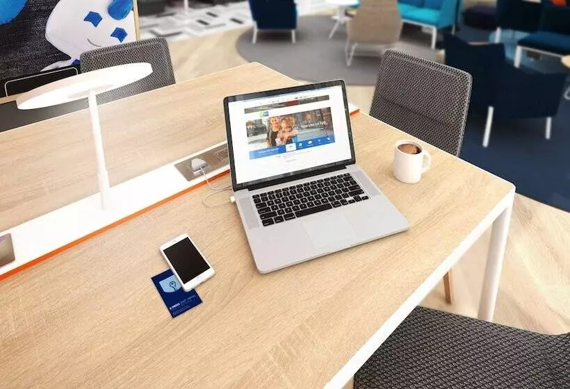 هتل Holiday Inn Express Shanghai Pudong Zhangjiang, An Ihg