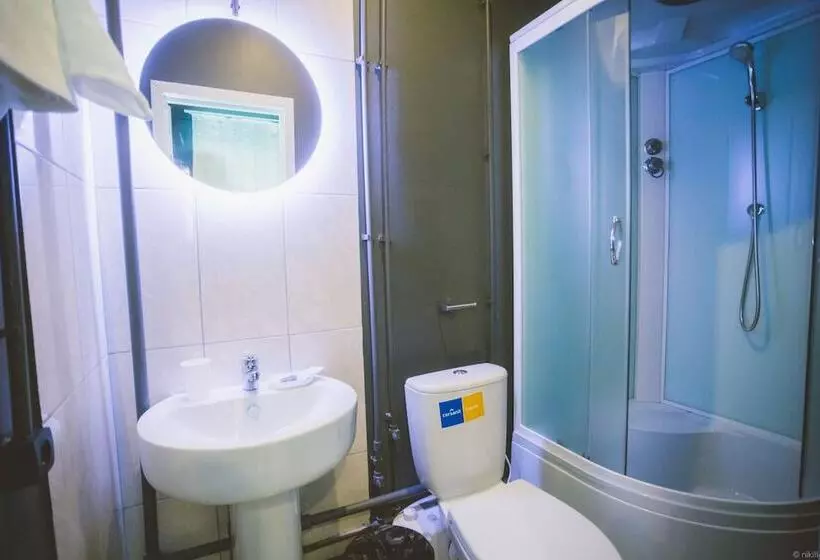 ホテル Piligrim Nn