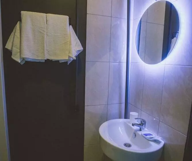 ホテル Piligrim Nn