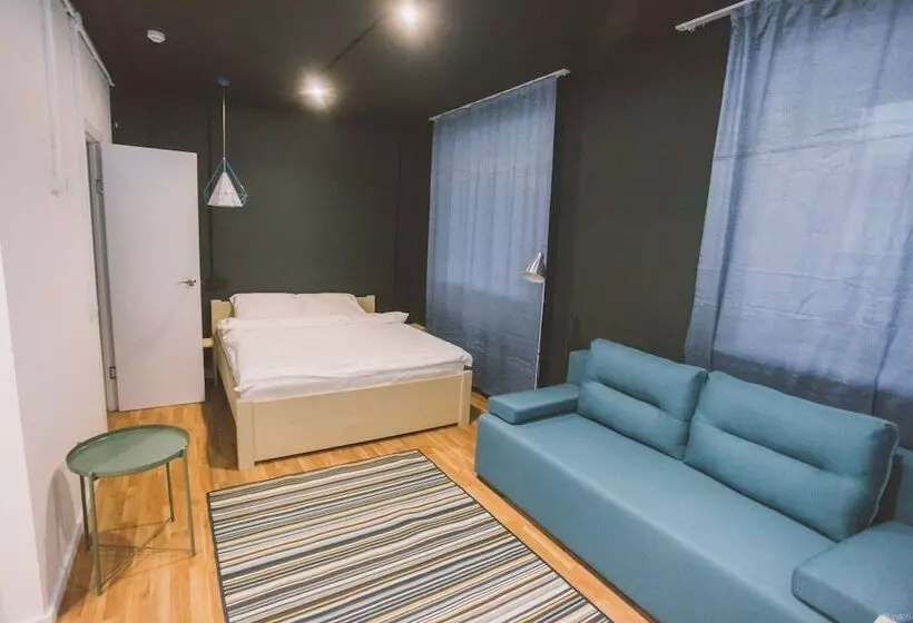 ホテル Piligrim Nn