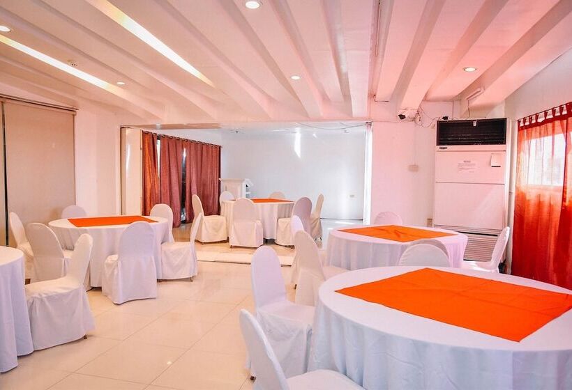 בית מלון כפרי Marcian Business