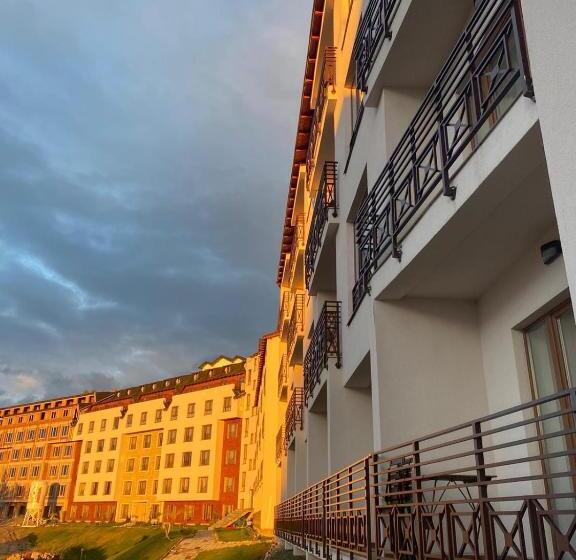 Resort Milmari Mm L24