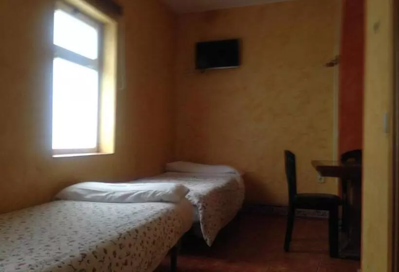 مسافرخانه Hosteria Natura