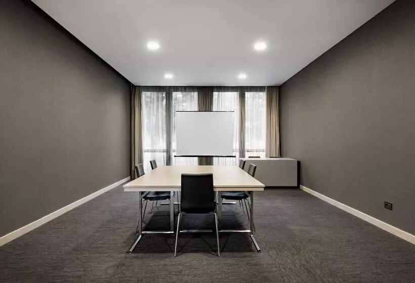 Ac Hotel Bologna By Marriott