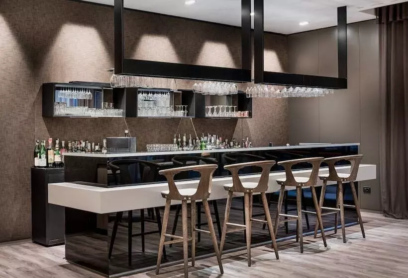 Ac Hotel Bologna By Marriott