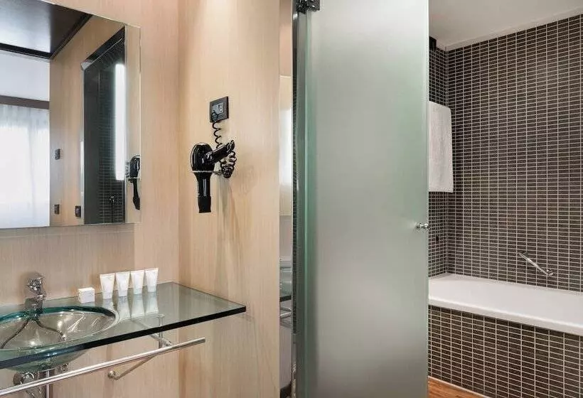 Ac Hotel Bologna By Marriott