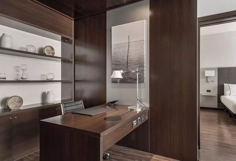 Ac Hotel Bologna By Marriott