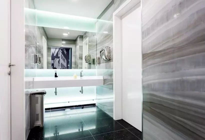 Hotelli Capital Lisboa