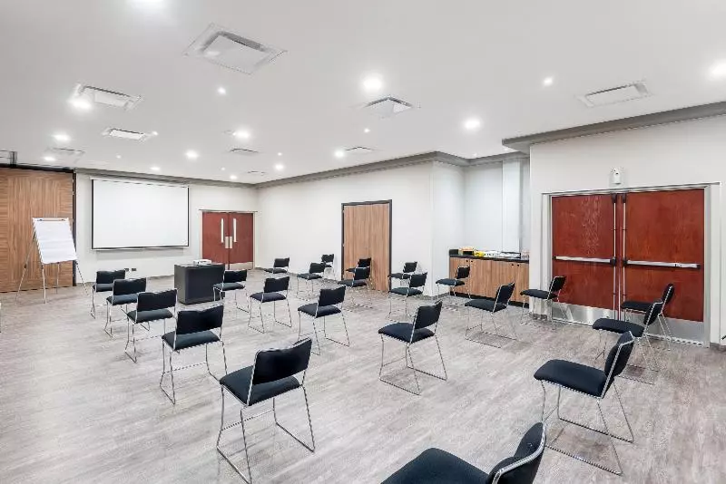 Отель City Express By Marriott Queretaro