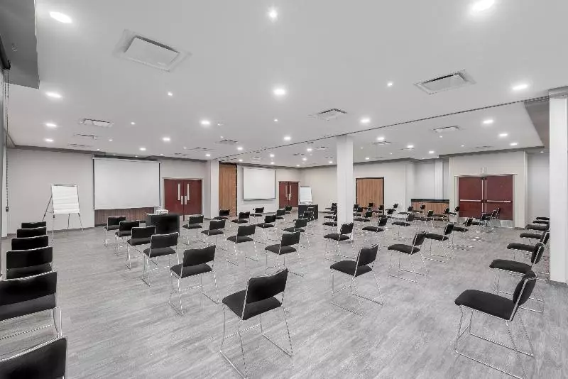 Отель City Express By Marriott Queretaro