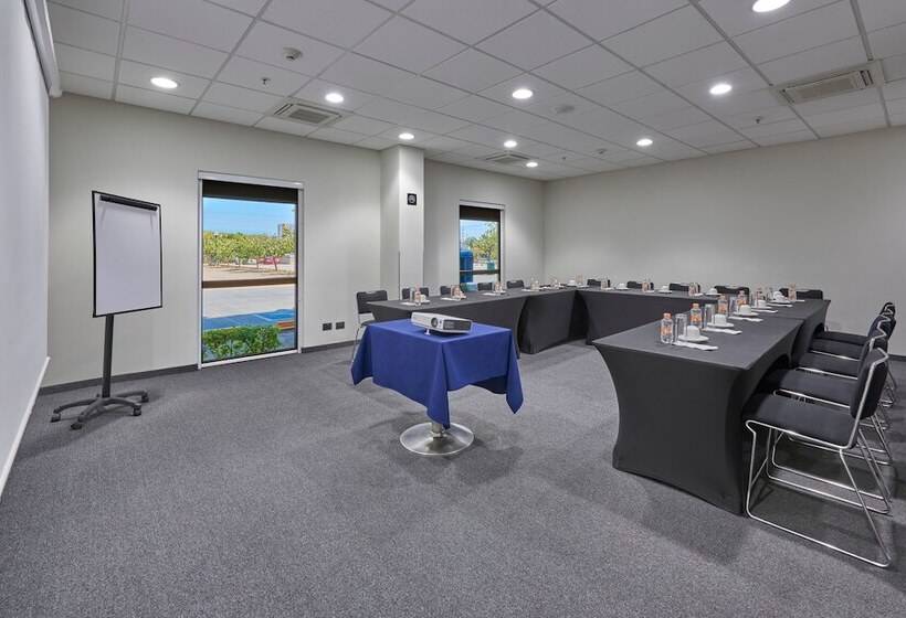 هتل City Express By Marriott Queretaro