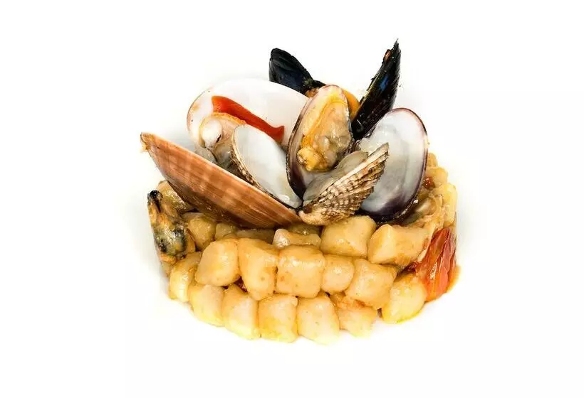 هتل Dei Cavalieri Caserta La Reggia