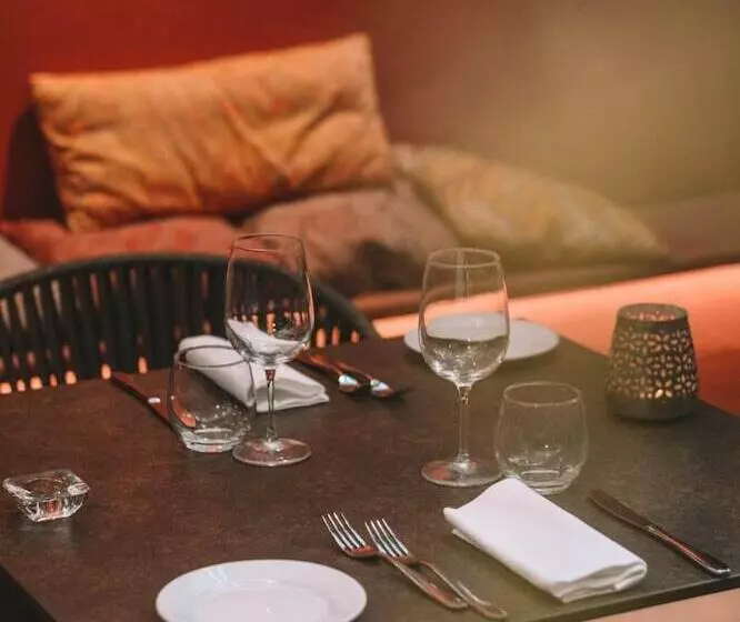 هتل Dei Cavalieri Caserta La Reggia