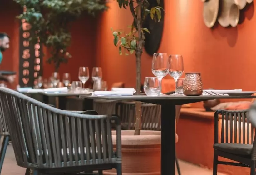 هتل Dei Cavalieri Caserta La Reggia