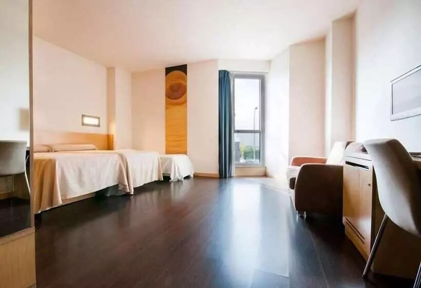 ホテル Gobeo Park