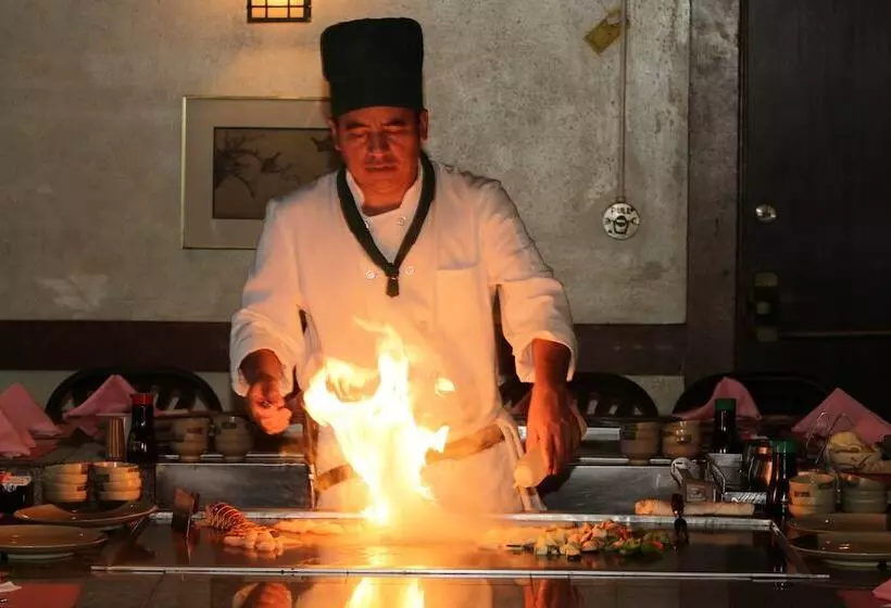 هتل Gulfcoast Inn Naples