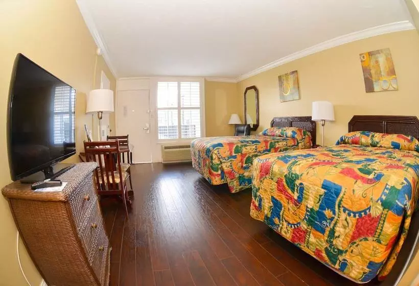 هتل Gulfcoast Inn Naples