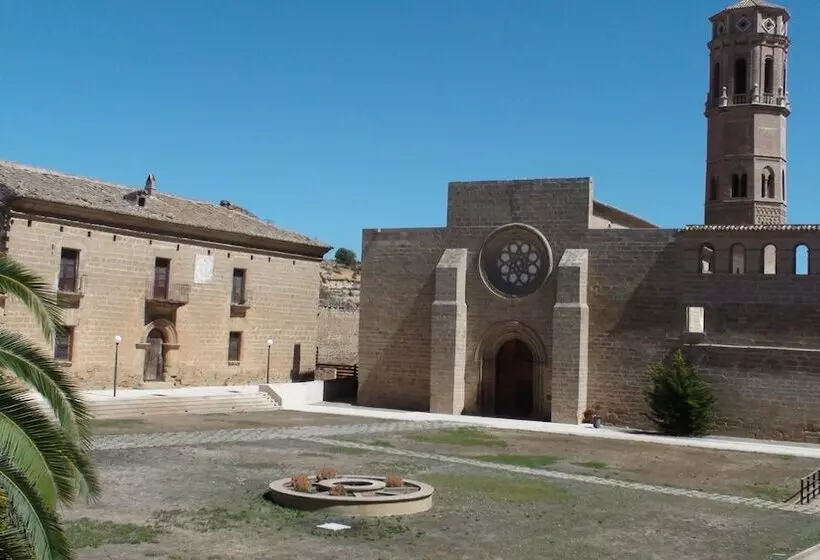 בית מלון כפרי Hospederia Monasterio De Rueda