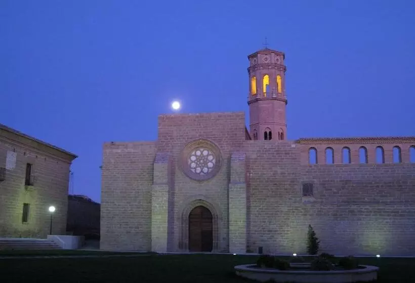 בית מלון כפרי Hospederia Monasterio De Rueda