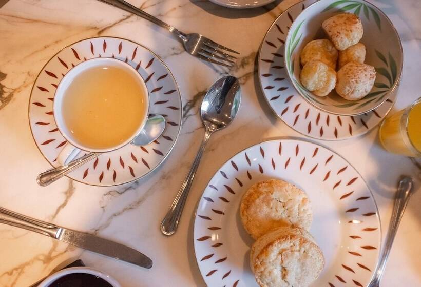 Huinid Bustillo Hotel & Spa