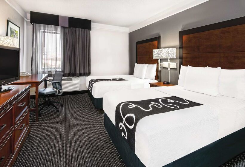 فندق La Quinta Inn & Suites By Wyndham San Antonio Riverwalk