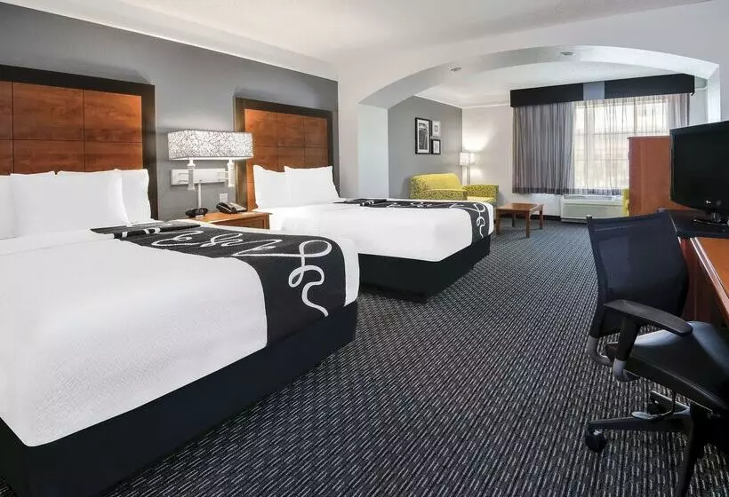 酒店 La Quinta Inn & Suites By Wyndham San Antonio Riverwalk