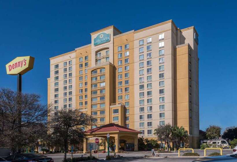 فندق La Quinta Inn & Suites By Wyndham San Antonio Riverwalk