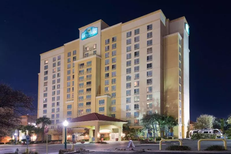 酒店 La Quinta Inn & Suites By Wyndham San Antonio Riverwalk