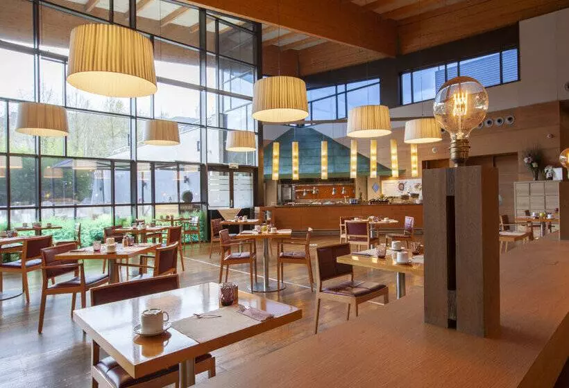 Hotell Puerta De Bilbao