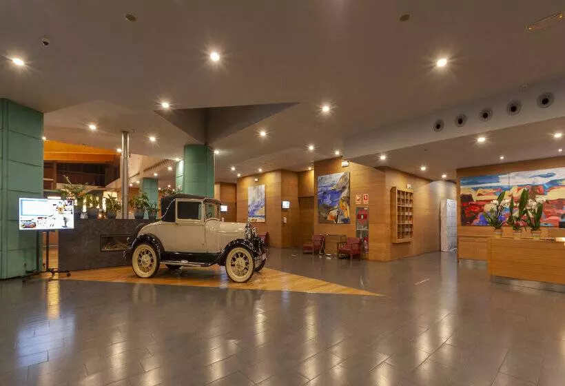 Hotell Puerta De Bilbao