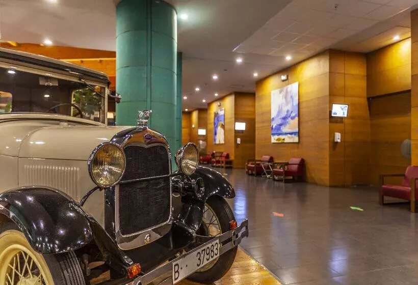 Hotell Puerta De Bilbao