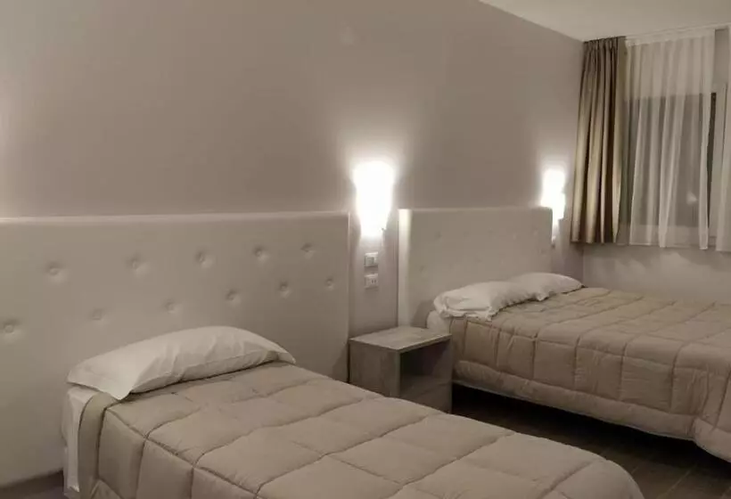 فندق Ristorante Alla Campagna