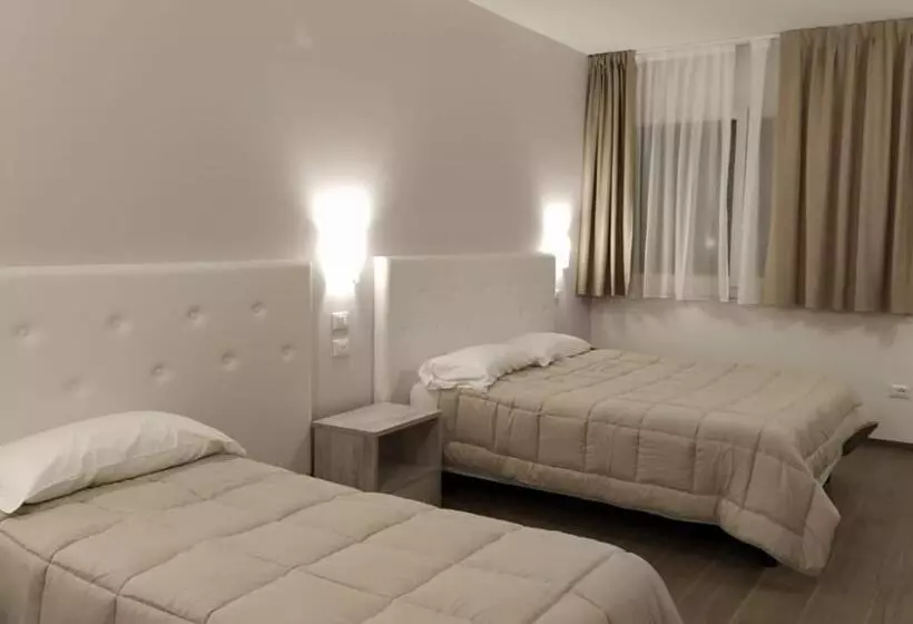 فندق Ristorante Alla Campagna