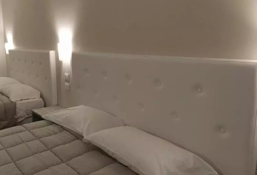 فندق Ristorante Alla Campagna