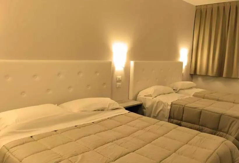 فندق Ristorante Alla Campagna